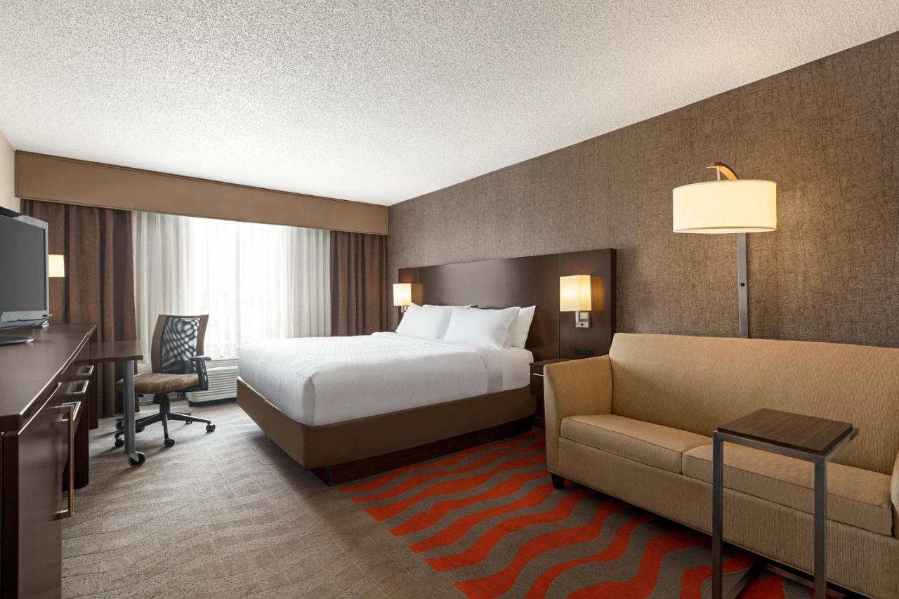 Holiday Inn Boston - Cambridge Area By Ihg Somerville Bagian luar foto