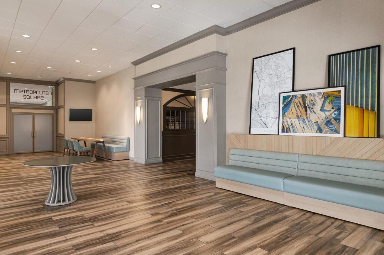 Holiday Inn Boston - Cambridge Area By Ihg Somerville Bagian luar foto