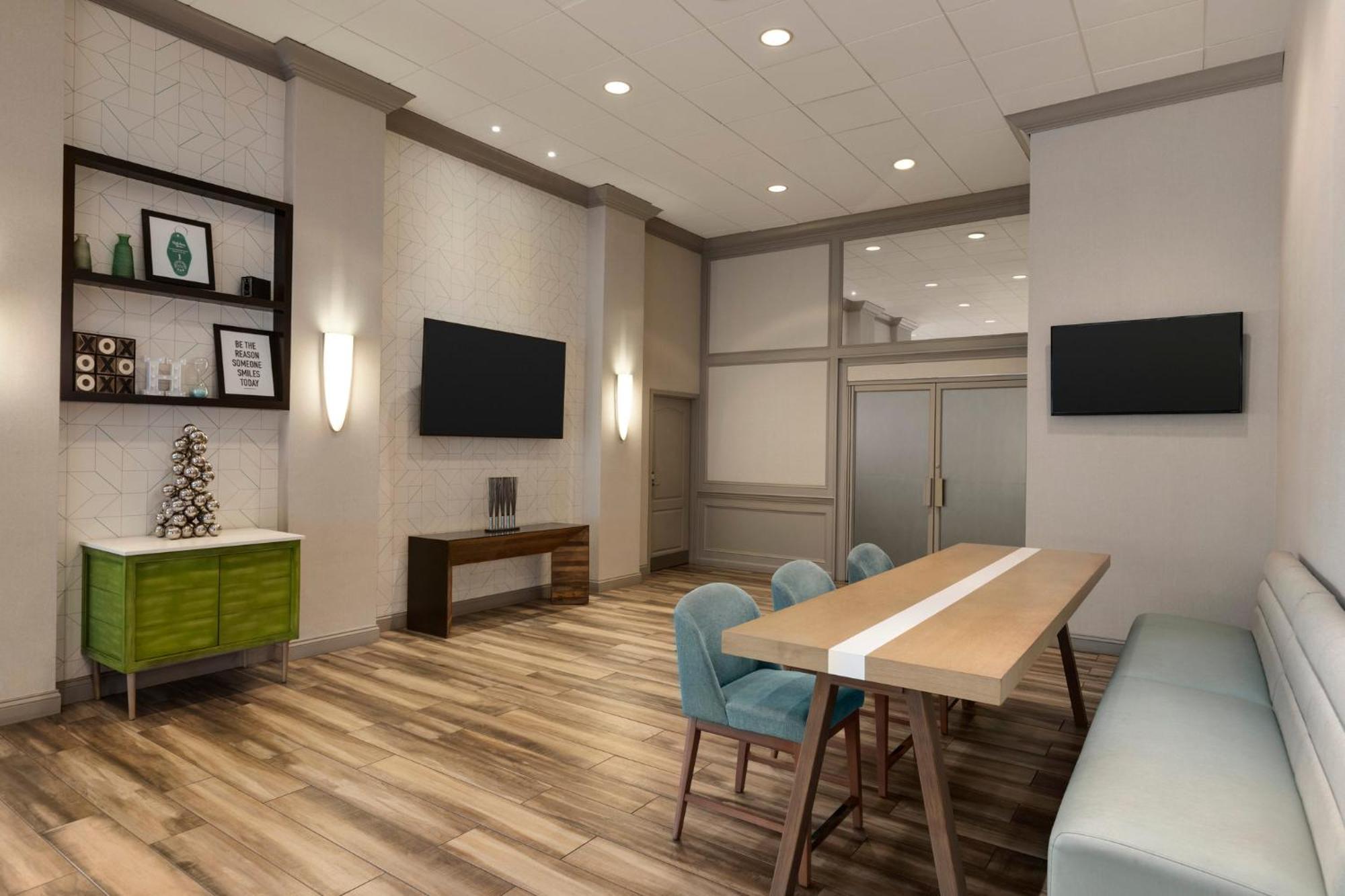 Holiday Inn Boston - Cambridge Area By Ihg Somerville Bagian luar foto